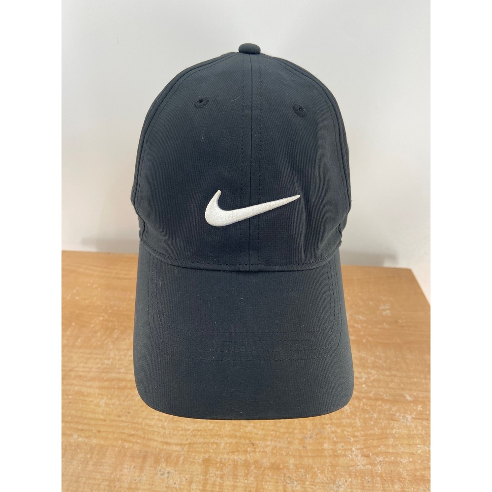 Nike Golf Heritage 86 Black Adjustable Baseball Cap Hat Embroidered Swoosh Logo